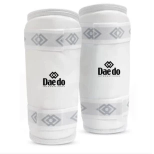 Protetor de Canela Caneleira Taekwondo Daedo Fit 